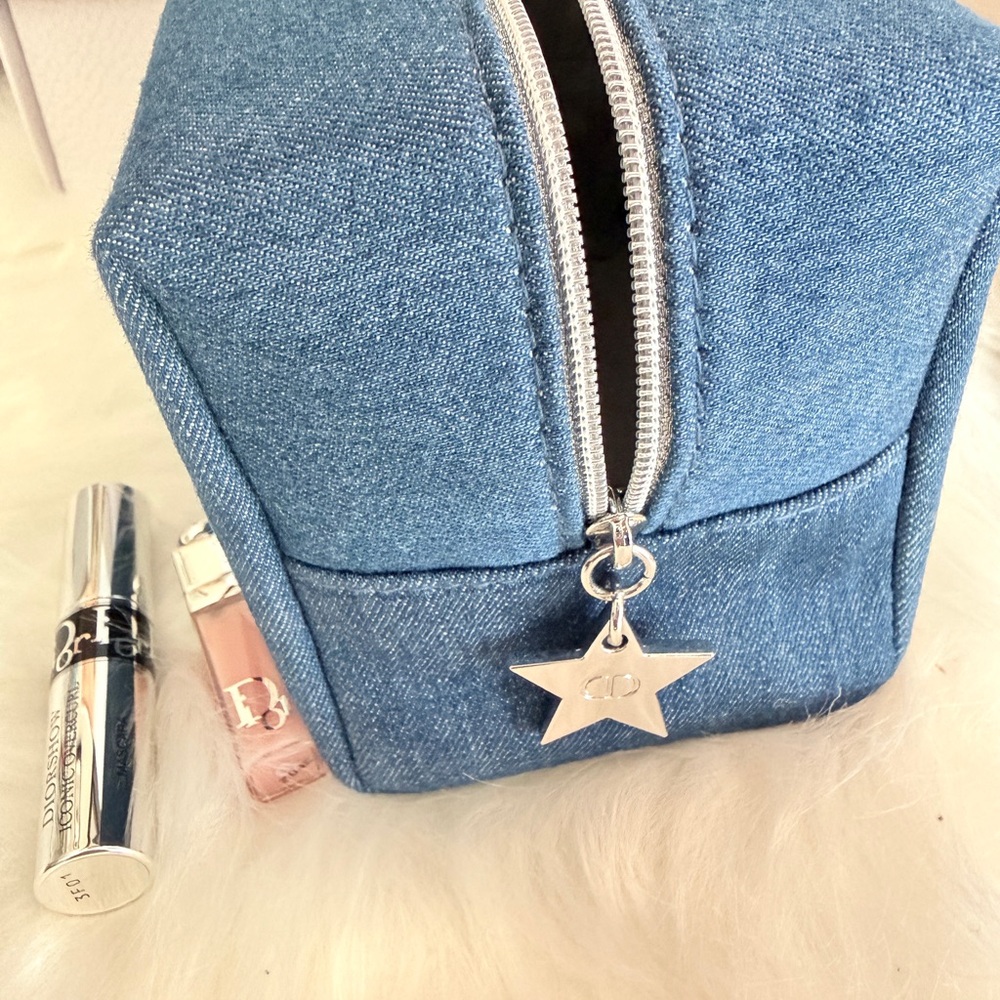 Dior Blue Cosmetic Bag with 2 travel size - Picture 4 of 9